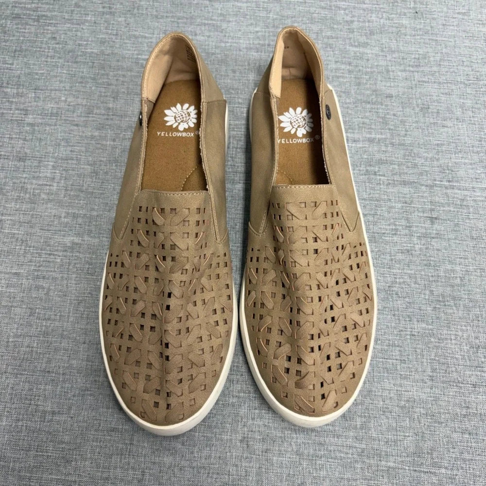 Yellow Box Omlee Sneakers Womens 7.5 Tan Woven Laser Cut Slip On Flats Shoes